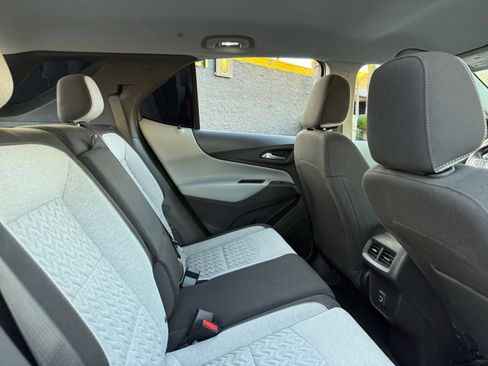 Used 2023 Chevrolet Equinox LS image 17