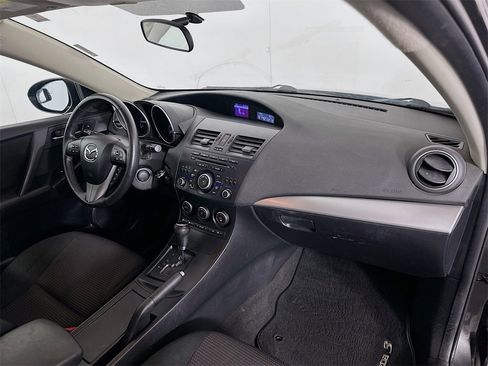 Used 2013 MAZDA MAZDA3 i Touring image 25