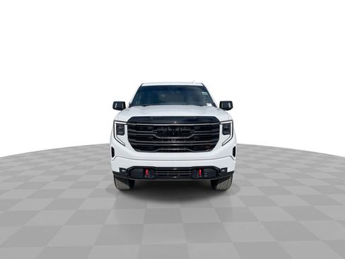 Used 2025 GMC Sierra 1500 AT4 image 3