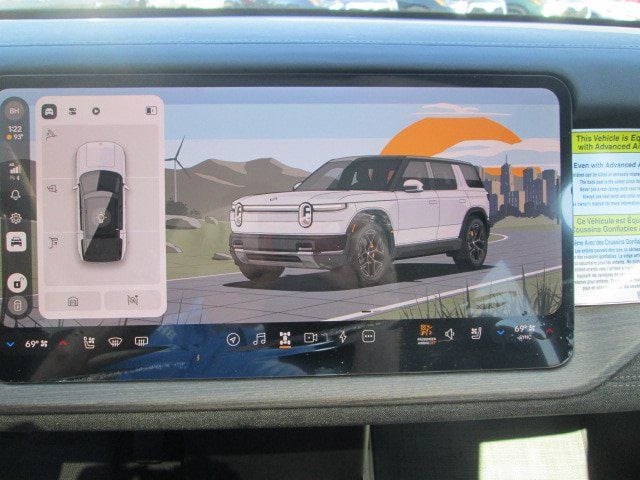 Used 2027 Rivian R2 Performance Dual AWD/4WD image 15