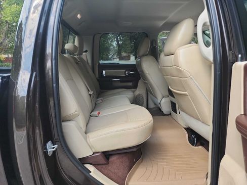 Used 2016 RAM 2500 Laramie w/ Protection Group AWD/4WD image 40
