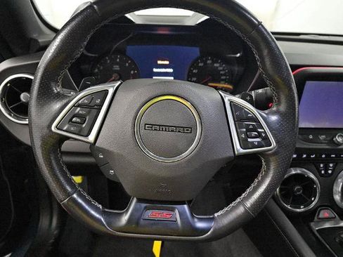 Used 2019 Chevrolet Camaro SS RWD image 8