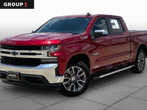 Used 2022 Chevrolet Silverado 1500 LT AWD/4WD image 1