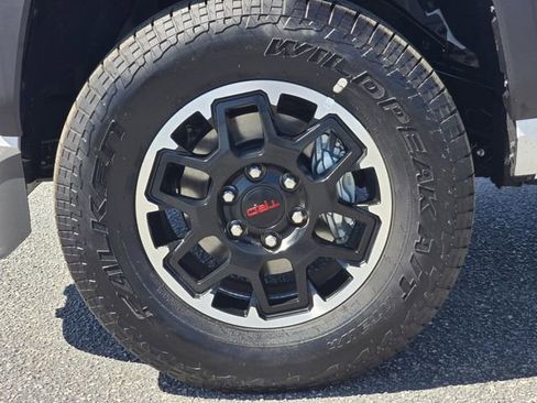 Certified 2025 Toyota Tacoma TRD Off-Road w/ TRD Off Road Upgrade Package image 9