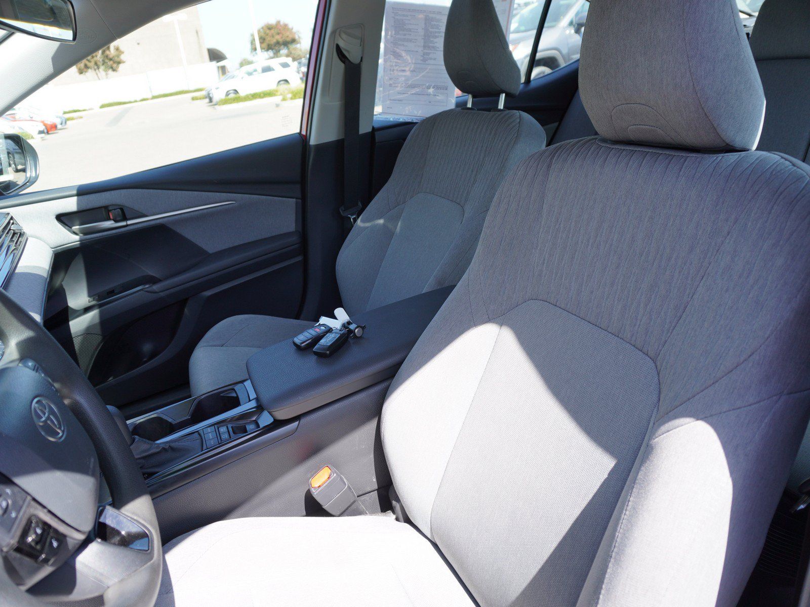 Used 2026 Toyota Camry LE FWD image 21