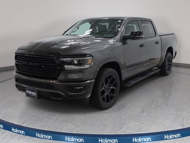 Used 2024 RAM 1500 Laramie AWD/4WD image 1