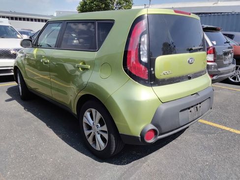 Used 2015 Kia Soul + w/ Audio Package FWD image 7