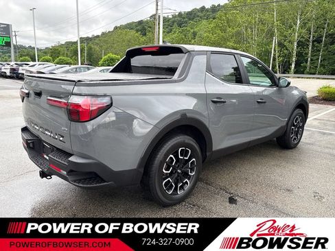Used 2022 Hyundai Santa Cruz SE AWD/4WD image 5