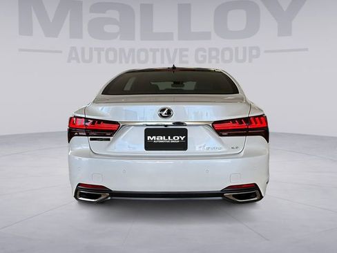 Used 2022 Lexus LS 500 AWD w/ Interior Upgrade Package image 4