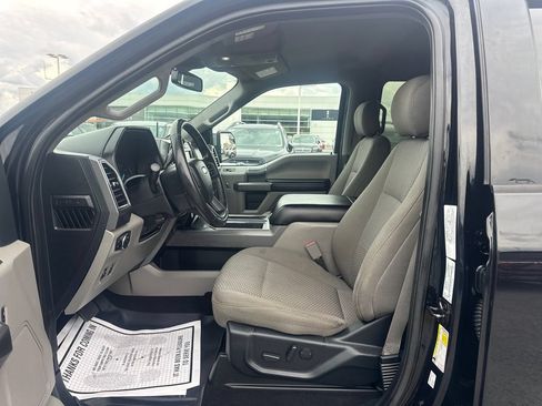 Used 2020 Ford F150 XLT w/ Equipment Group 302A Luxury AWD/4WD image 29