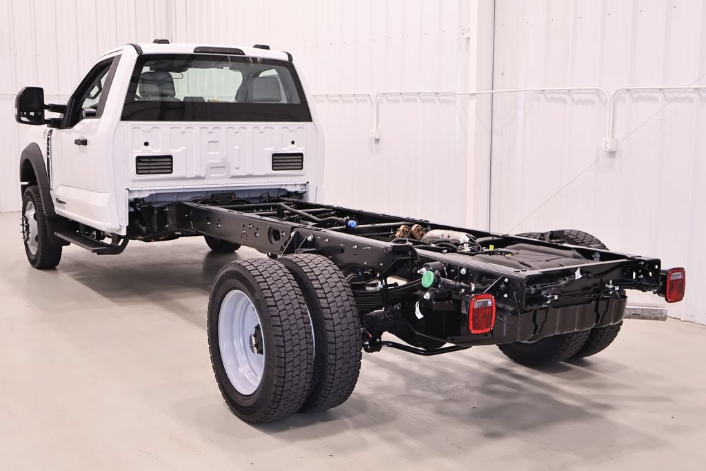 New 2026 Ford F550 4x4 Regular Cab Super Duty image 7