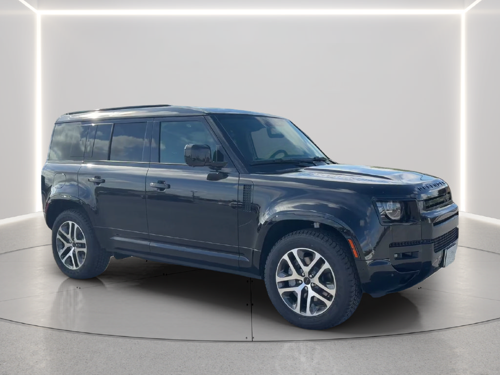 New 2026 Land Rover Defender 110 X-Dynamic SE AWD/4WD image 3