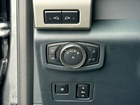 Certified 2022 Ford F250 Lariat w/ Lariat Ultimate Package image 12