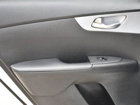 Used 2024 Kia Forte LXS FWD image 22