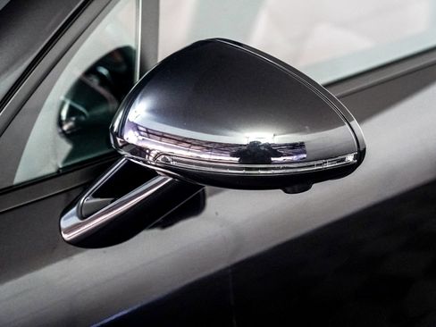 Certified 2025 Porsche Macan image 29