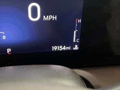 Used 2024 Buick Encore GX Preferred image 26