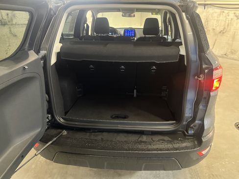 Used 2021 Ford EcoSport SE image 5