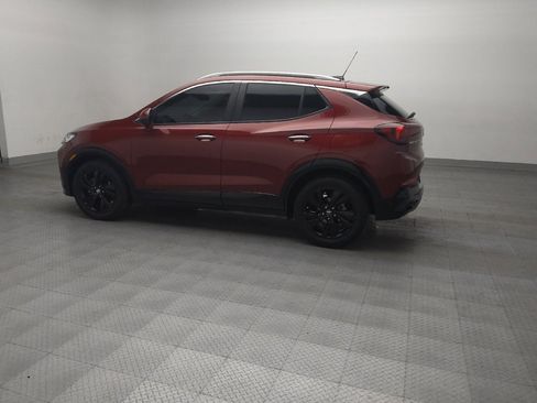 Used 2024 Buick Encore GX Sport Touring FWD image 3