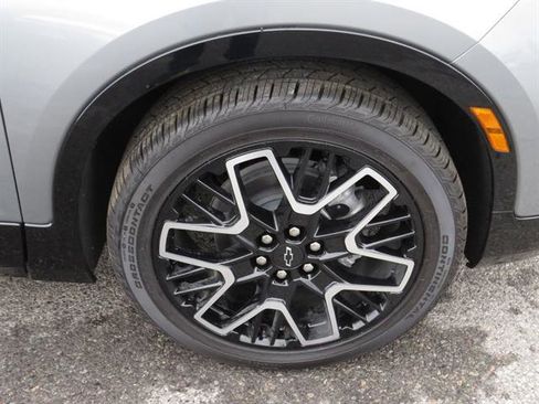 New 2025 Chevrolet Blazer RS w/ Enhanced Convenience Package image 12