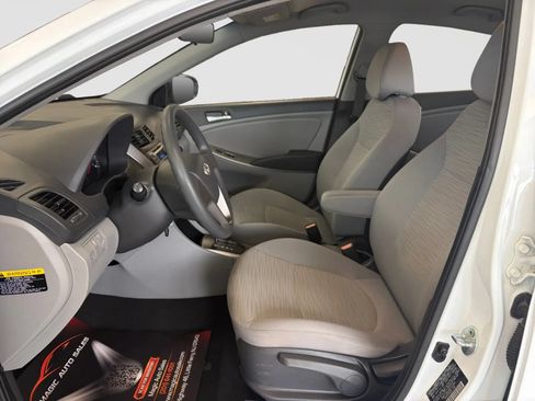 Used 2016 Hyundai Accent SE FWD image 12
