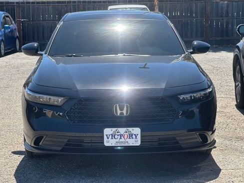 Used 2025 Honda Accord SE image 3