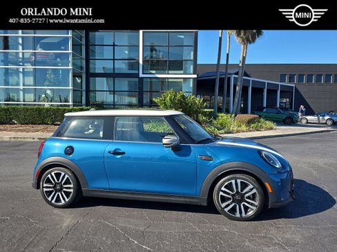 Used 2023 MINI Cooper S w/ Signature Upholstery Package image 1