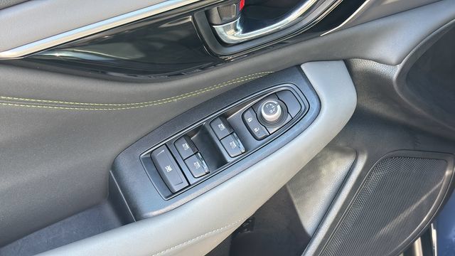 Used 2025 Subaru Outback Onyx Edition XT AWD/4WD image 18