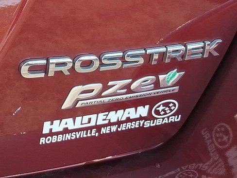 Used 2017 Subaru Crosstrek 2.0i Premium AWD/4WD image 30