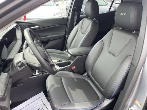 New 2026 Buick Encore GX Sport Touring w/ Advanced Technology Package AWD/4WD image 11