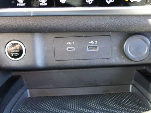 Used 2021 Nissan Rogue SV AWD/4WD image 29