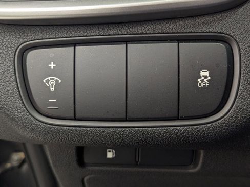 Used 2017 Kia Sorento LX image 23