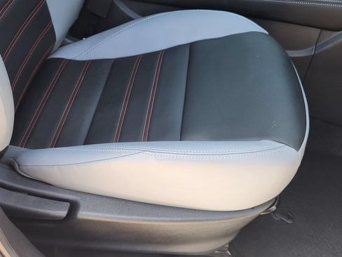 Used 2024 Nissan Kicks SR w/ SR Premium Package FWD image 28