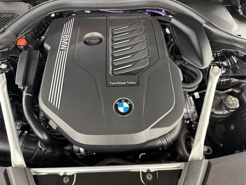 Certified 2023 BMW 540i xDrive w/ M Sport Package AWD/4WD image 43