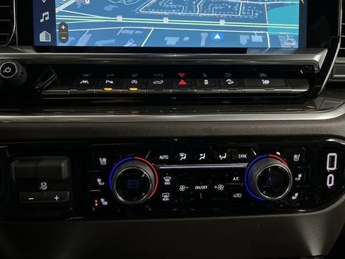 New 2026 Chevrolet Silverado 1500 LTZ AWD/4WD image 18