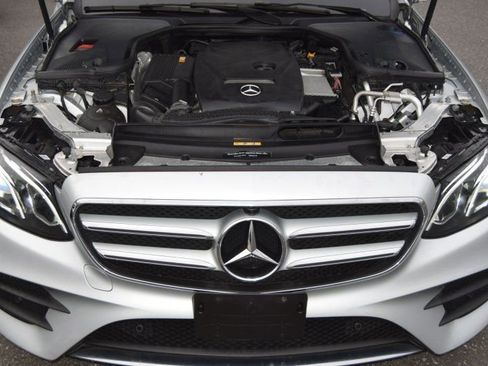 Used 2019 Mercedes-Benz E 300 4MATIC w/ Premium 1 Package image 37