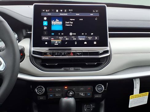 New 2026 Jeep Compass Limited AWD/4WD image 14