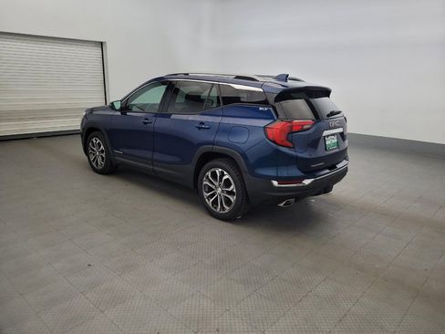 Used 2020 GMC Terrain SLT w/ Preferred Package FWD image 3