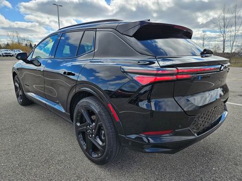 Used 2024 Chevrolet Equinox EV RS image 5