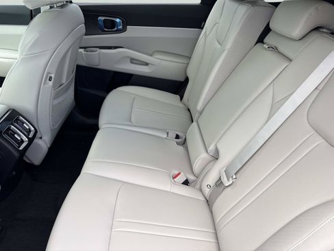 New 2026 Kia Sorento S FWD image 14