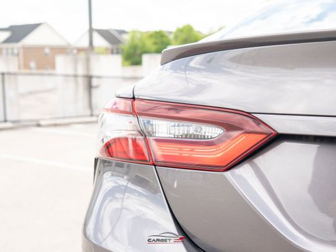 Used 2021 Toyota Camry SE FWD image 41
