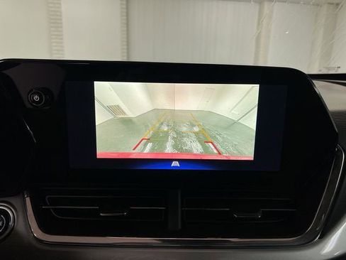 New 2026 Chevrolet Trax LT w/ Driver Confidence Package image 14