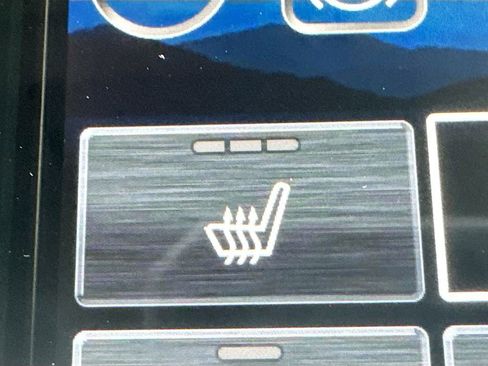 Used 2023 Subaru Ascent Limited w/ Technology Package image 26