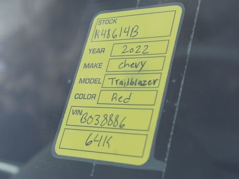 Used 2022 Chevrolet TrailBlazer LT image 13