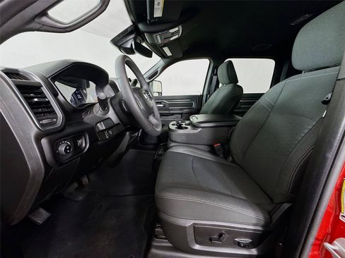 Used 2026 RAM 2500 Big Horn AWD/4WD image 2
