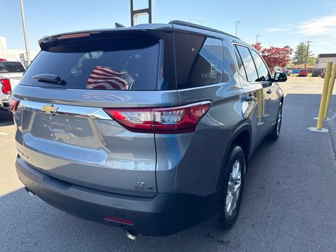 Used 2019 Chevrolet Traverse LT AWD/4WD image 6