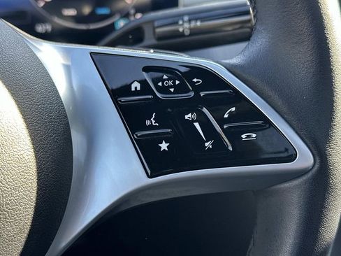 Used 2023 Mercedes-Benz C 300 C 300 image 23