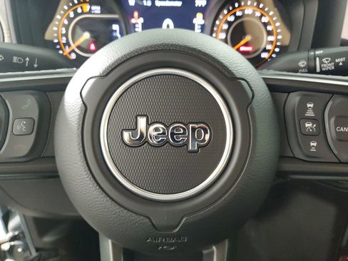 New 2025 Jeep Gladiator Willys image 22