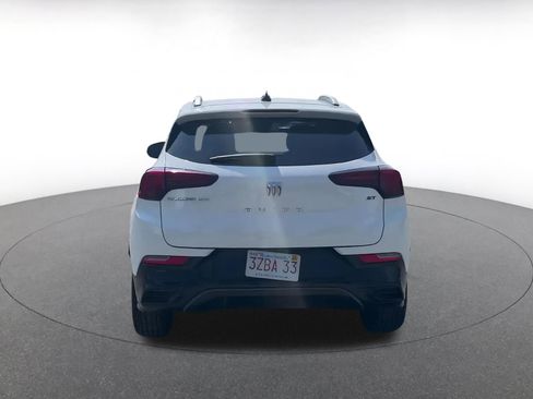 Used 2024 Buick Encore GX Sport Touring image 12