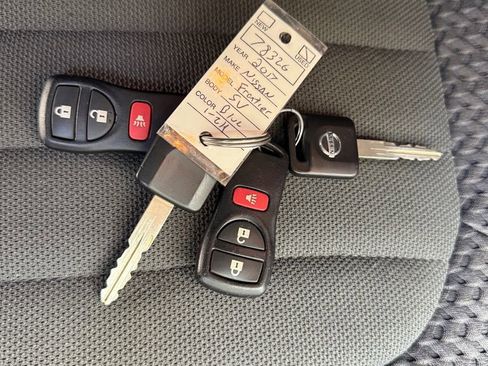 Used 2017 Nissan Frontier SV image 33