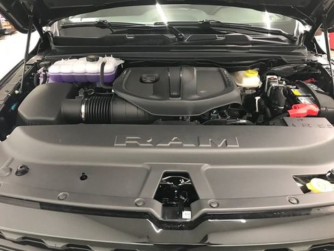 New 2026 RAM 1500 4x4 Crew Cab image 48